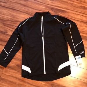 New Brooks Running equilibrium jacket, L
